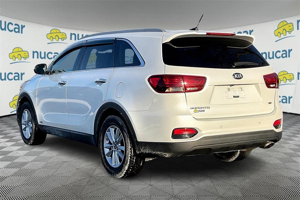 2020 Kia Sorento LX - Photo 4