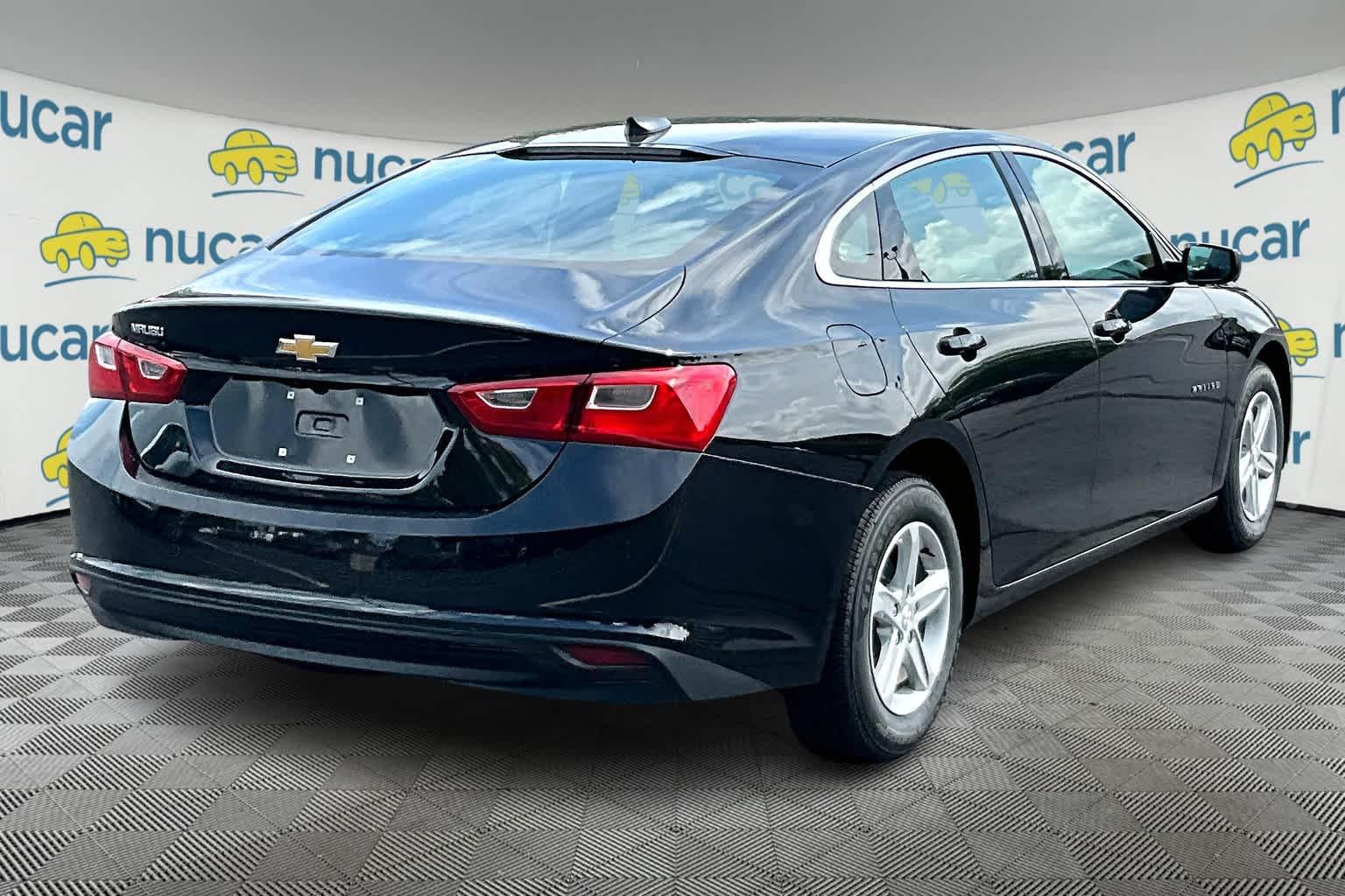 2025 Chevrolet Malibu LS - Photo 6