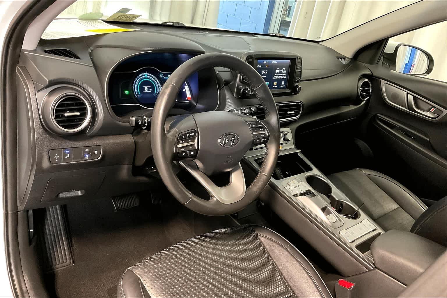 2021 Hyundai Kona Electric Limited - Photo 8