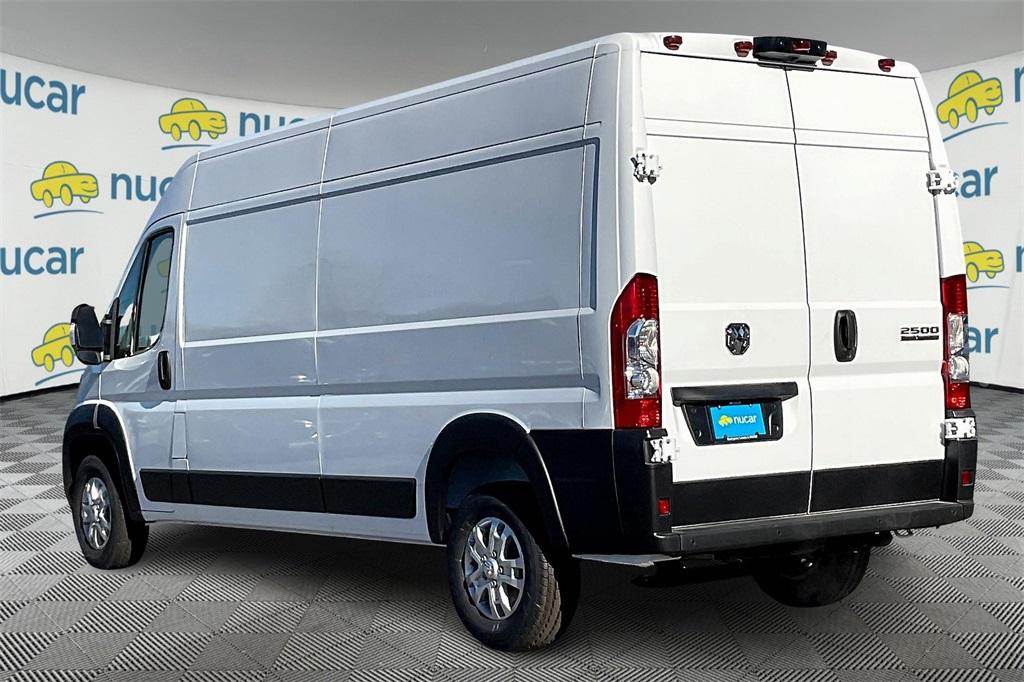 2024 Ram ProMaster 2500 High Roof - Photo 4