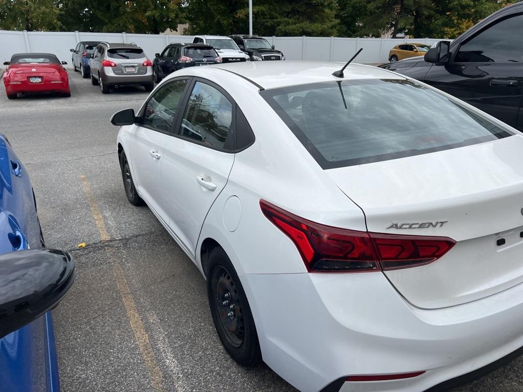 2019 Hyundai Accent SE - Photo 7