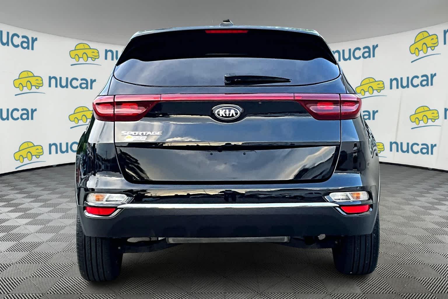 2022 Kia Sportage LX - Photo 5