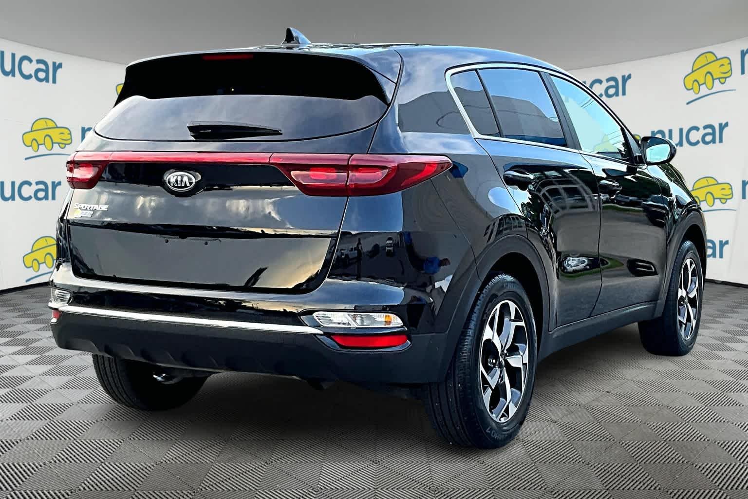 2022 Kia Sportage LX - Photo 6