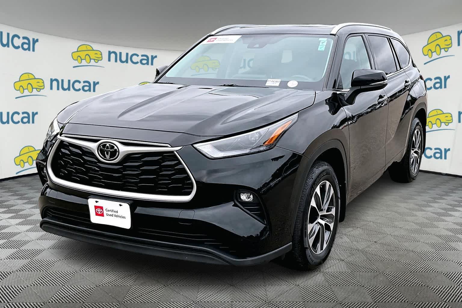 2022 Toyota Highlander XLE - Photo 3