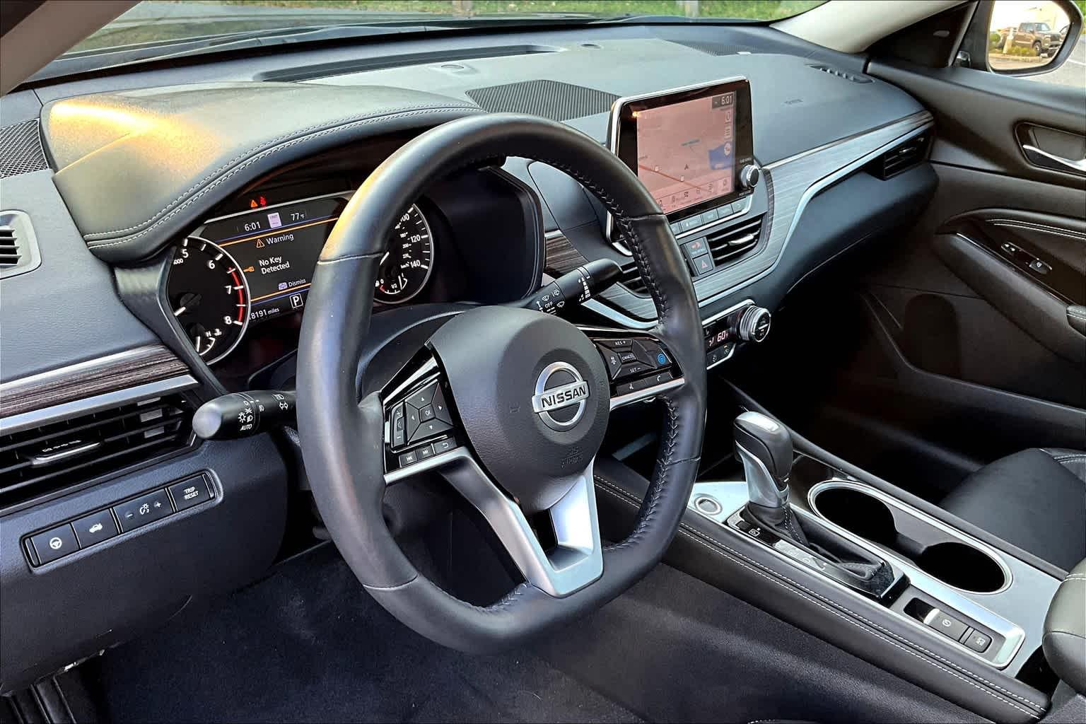 2021 Nissan Altima 2.5 SL - Photo 8