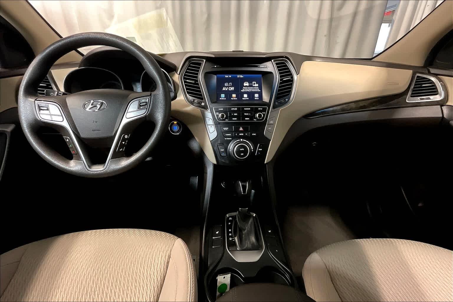 2018 Hyundai Santa Fe Sport 2.4L - Photo 21