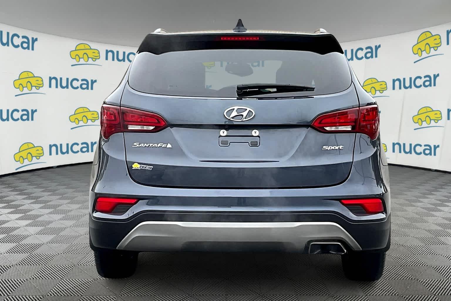 2018 Hyundai Santa Fe Sport 2.4L - Photo 5