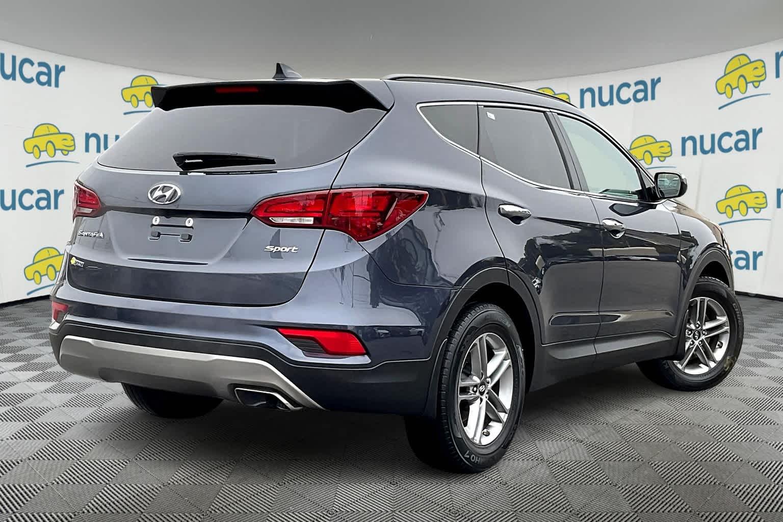 2018 Hyundai Santa Fe Sport 2.4L - Photo 6