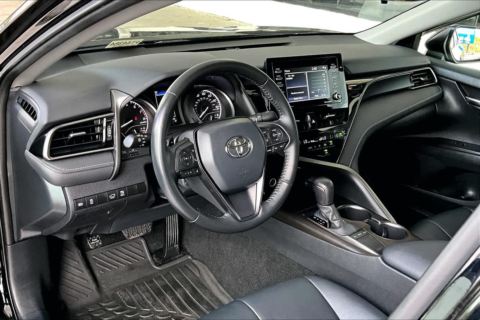 2022 Toyota Camry SE Nightshade - Photo 8