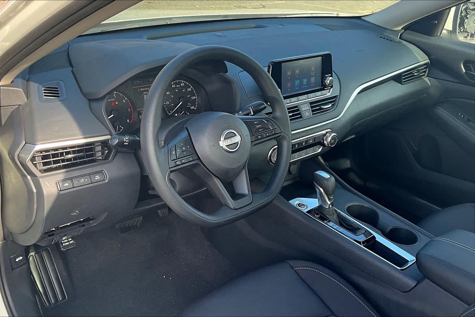 2023 Nissan Altima 2.5 S - Photo 8