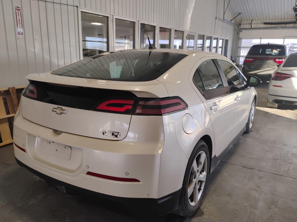 2013 Chevrolet Volt Base - Photo 5