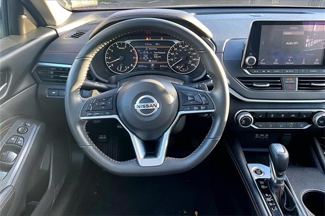 2022 Nissan Altima 2.0 SR - Photo 5