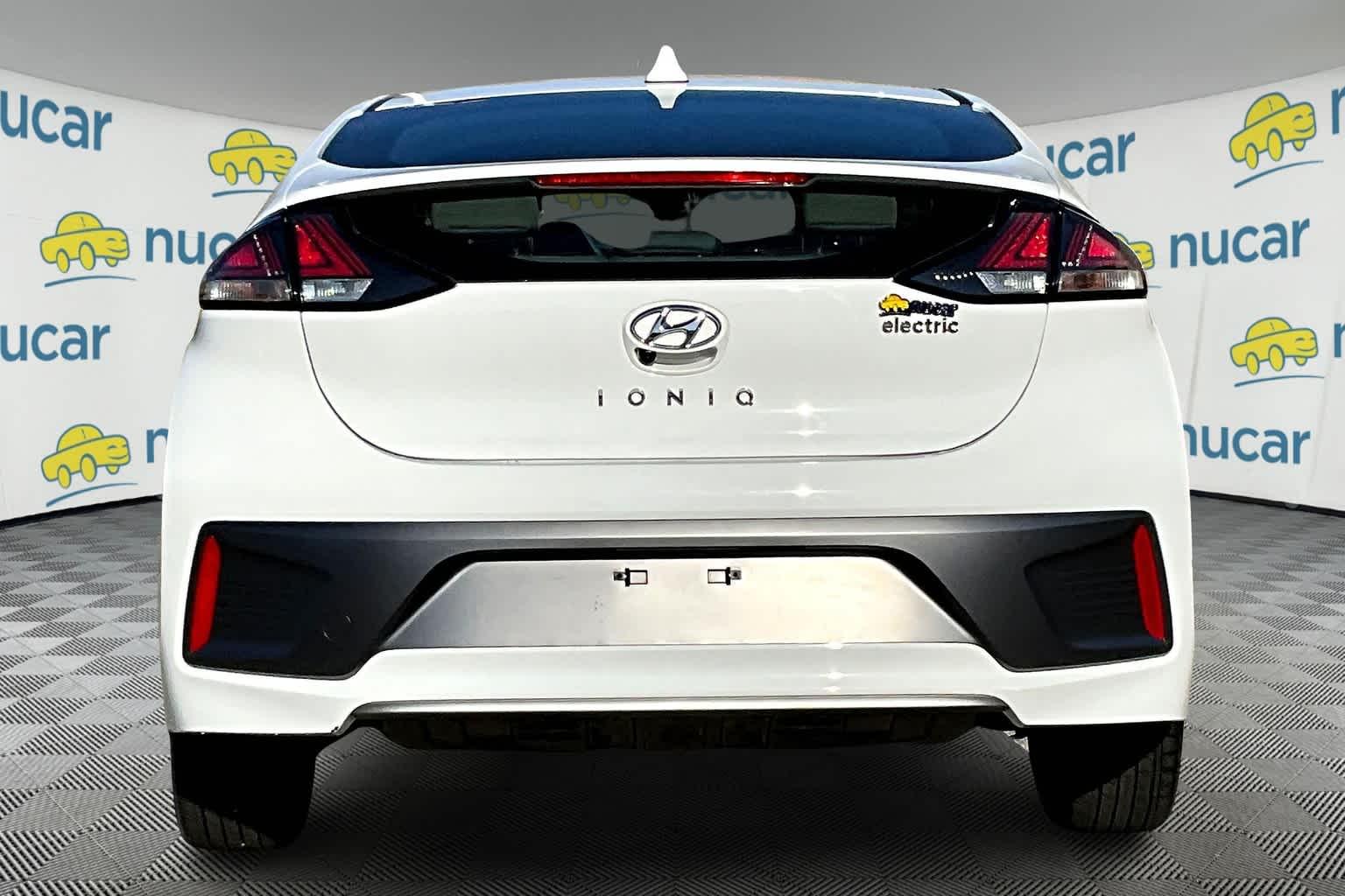 2020 Hyundai IONIQ Electric SE - Photo 5