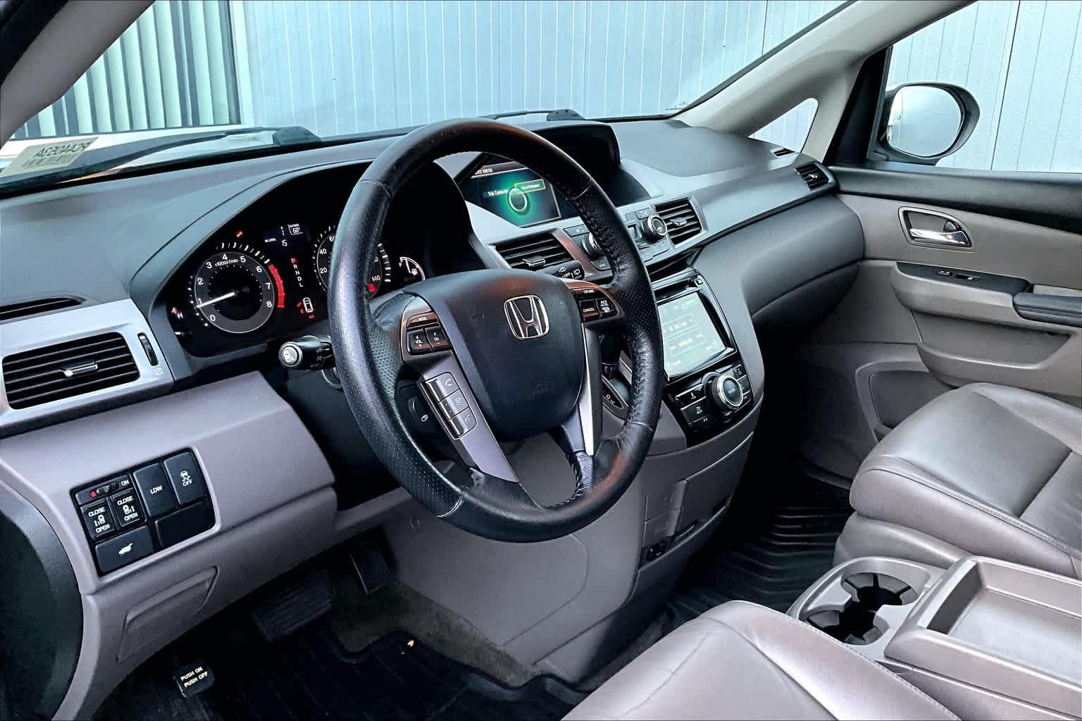 2016 Honda Odyssey EX-L - Photo 8