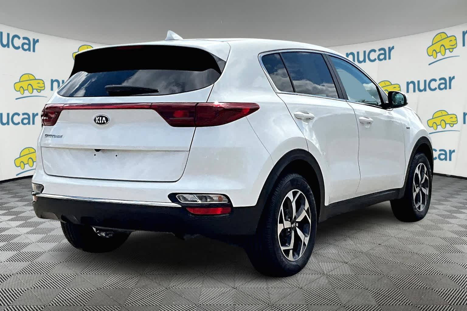 2022 Kia Sportage LX - Photo 6