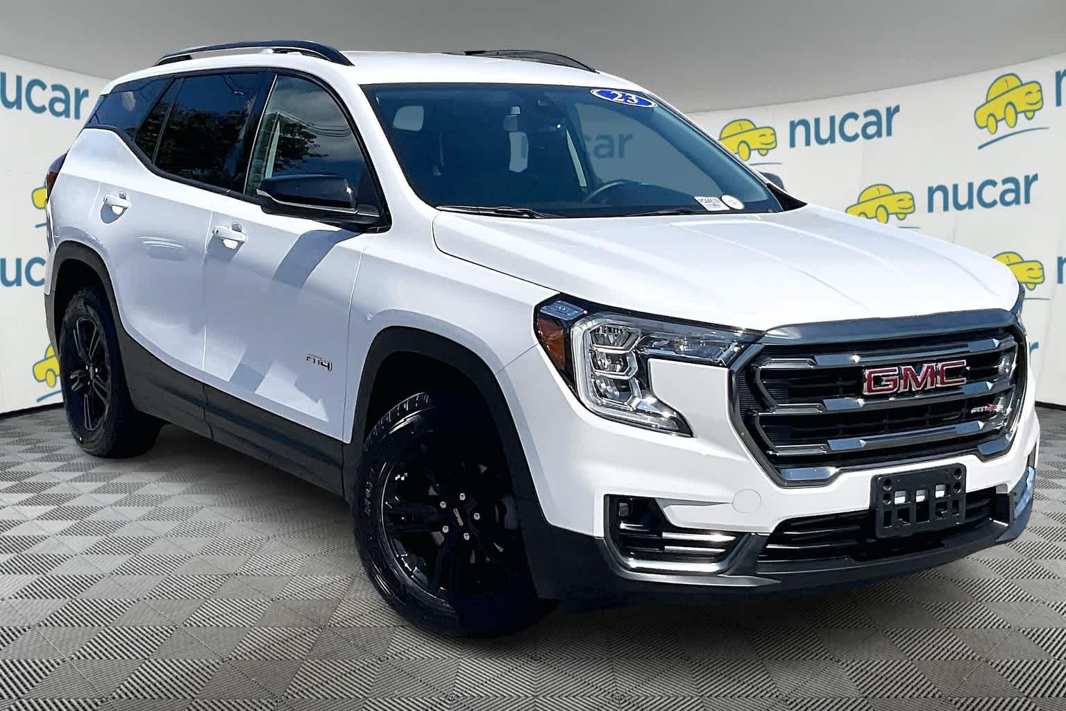 2023 GMC Terrain AT4