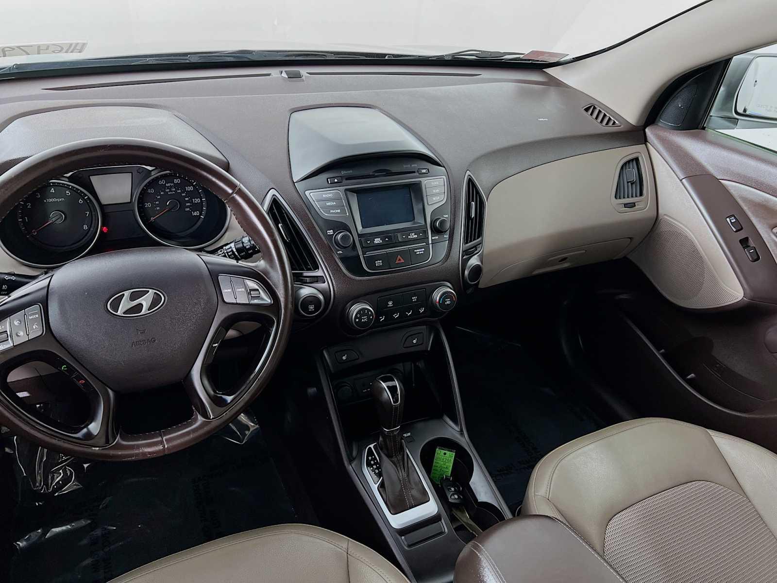 2015 Hyundai Tucson SE - Photo 23