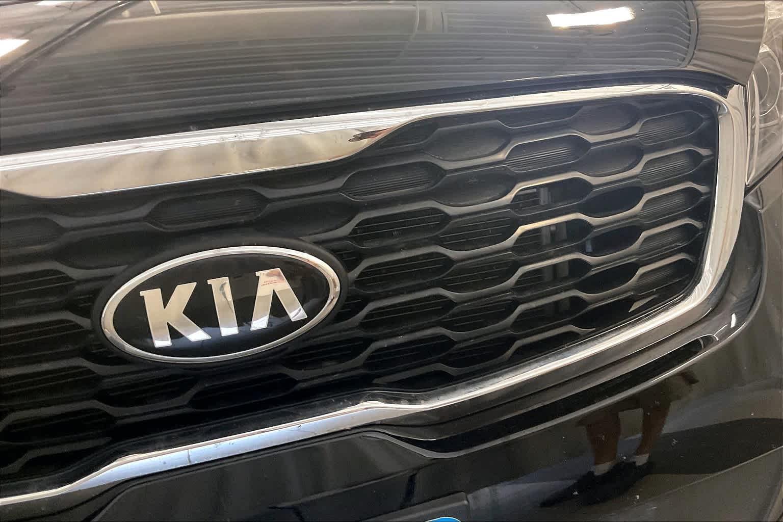 2019 Kia Sorento LX - Photo 32