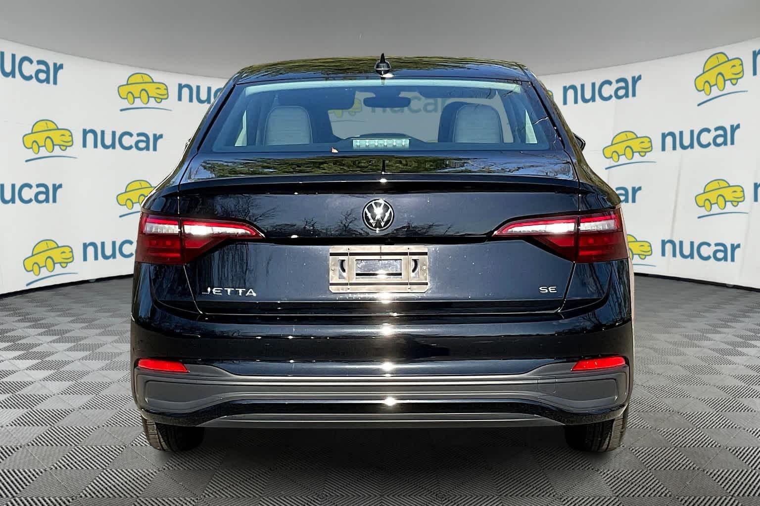 2023 Volkswagen Jetta SE - Photo 5