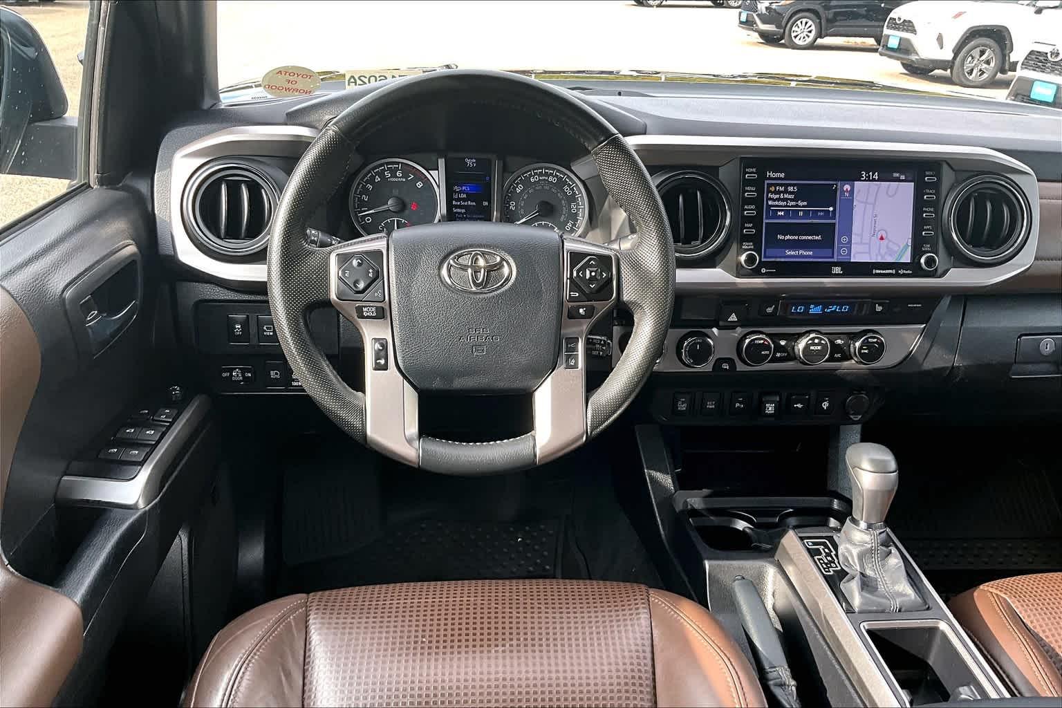 2023 Toyota Tacoma Limited Double Cab 5 Bed V6 AT - Photo 17