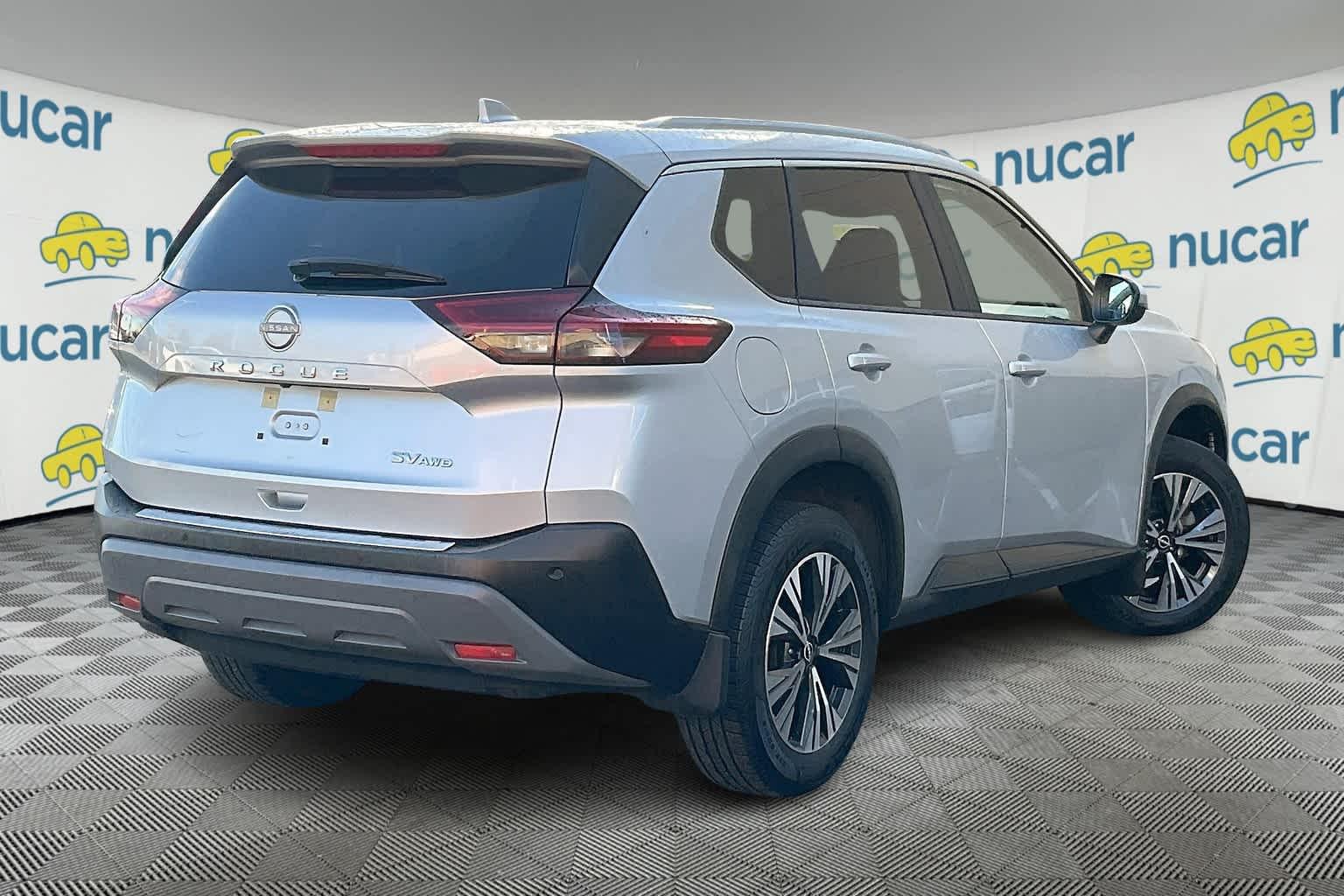 2022 Nissan Rogue SV - Photo 6