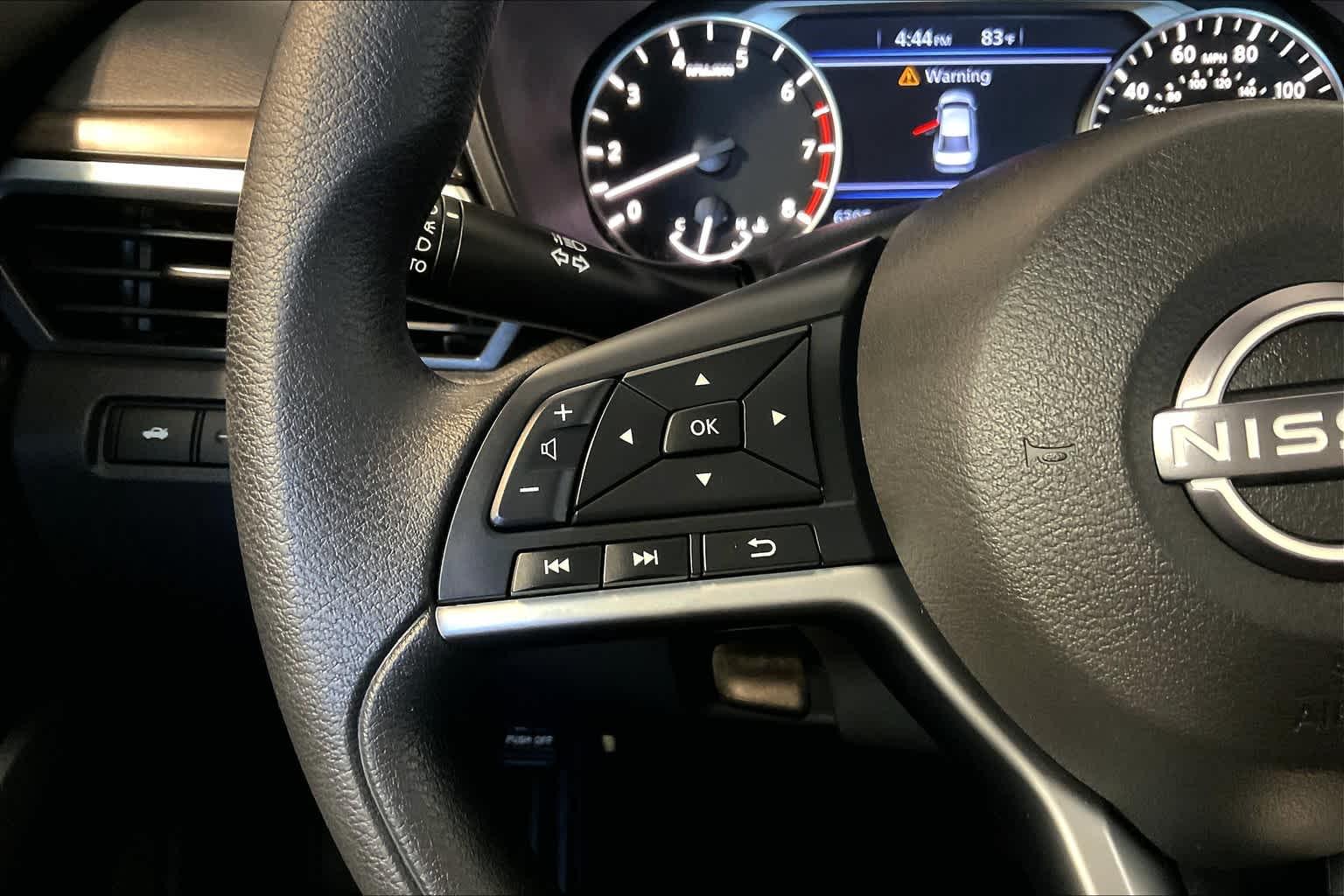 2023 Nissan Altima 2.5 SV - Photo 22