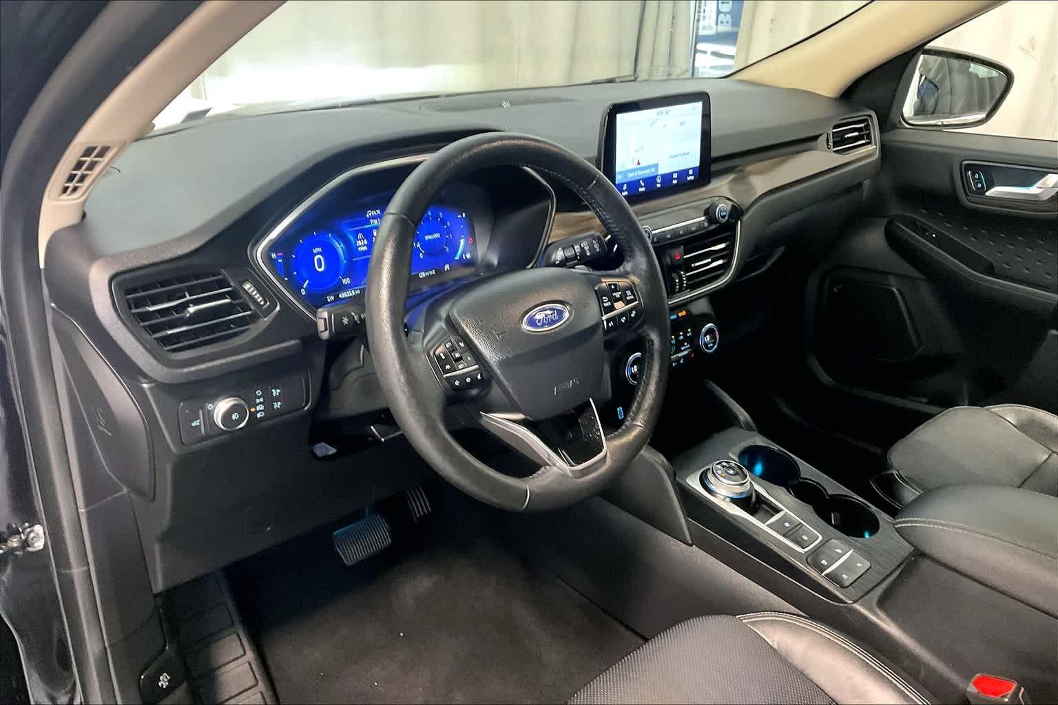 2020 Ford Escape Titanium - Photo 8