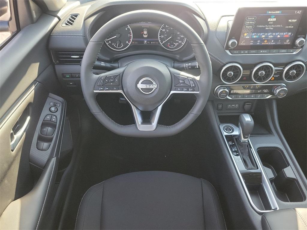 2025 Nissan Sentra SV - Photo 7