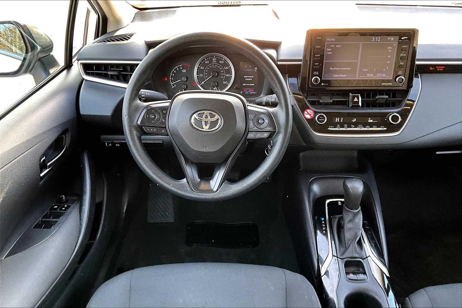 2022 Toyota Corolla LE - Photo 17