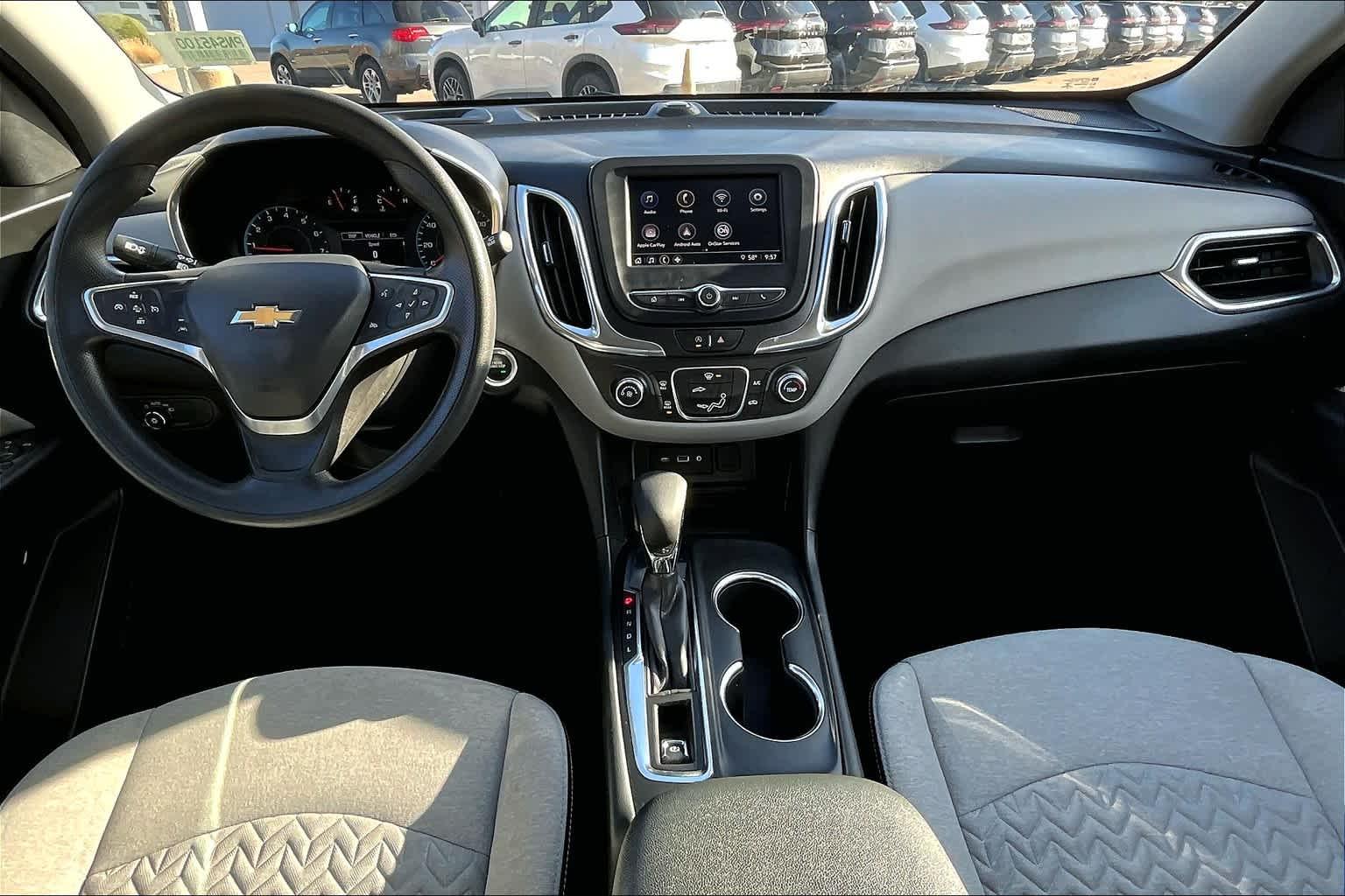 2022 Chevrolet Equinox LS - Photo 21