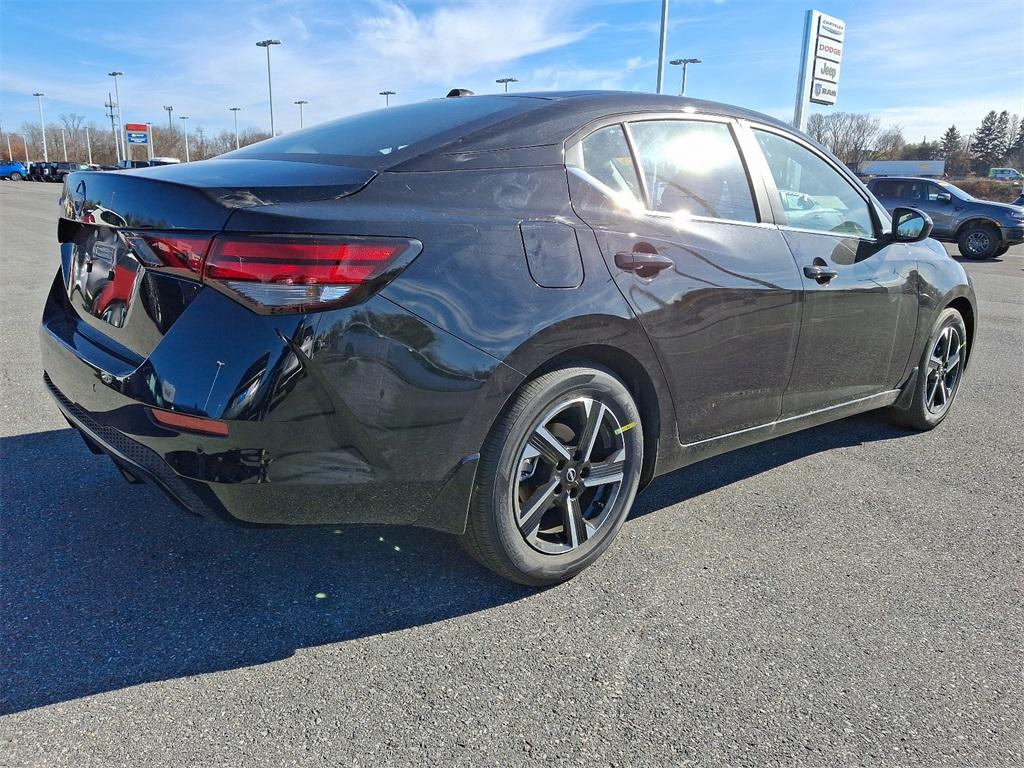 2025 Nissan Sentra SV - Photo 4