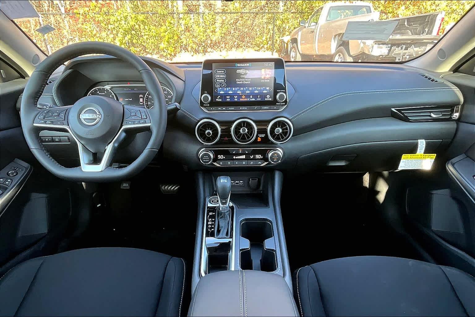 2025 Nissan Sentra SV - Photo 11