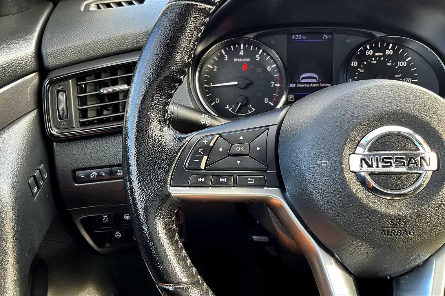 2020 Nissan Rogue SV - Photo 22