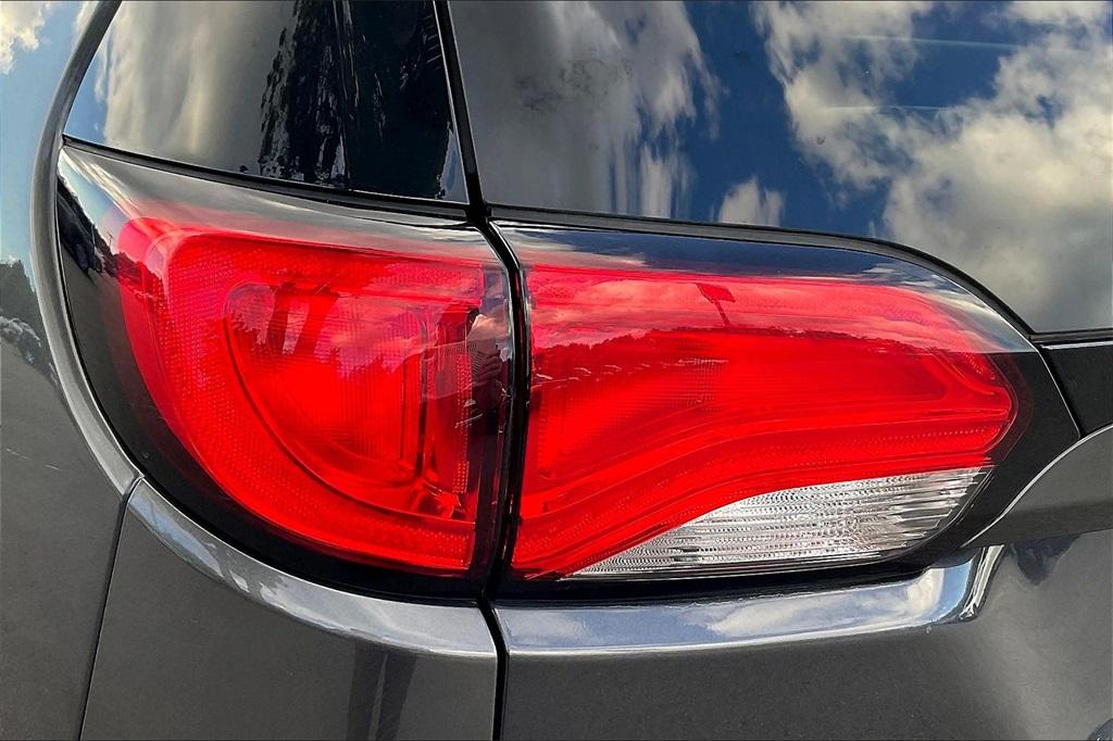 2021 Chrysler Voyager LXI - Photo 29