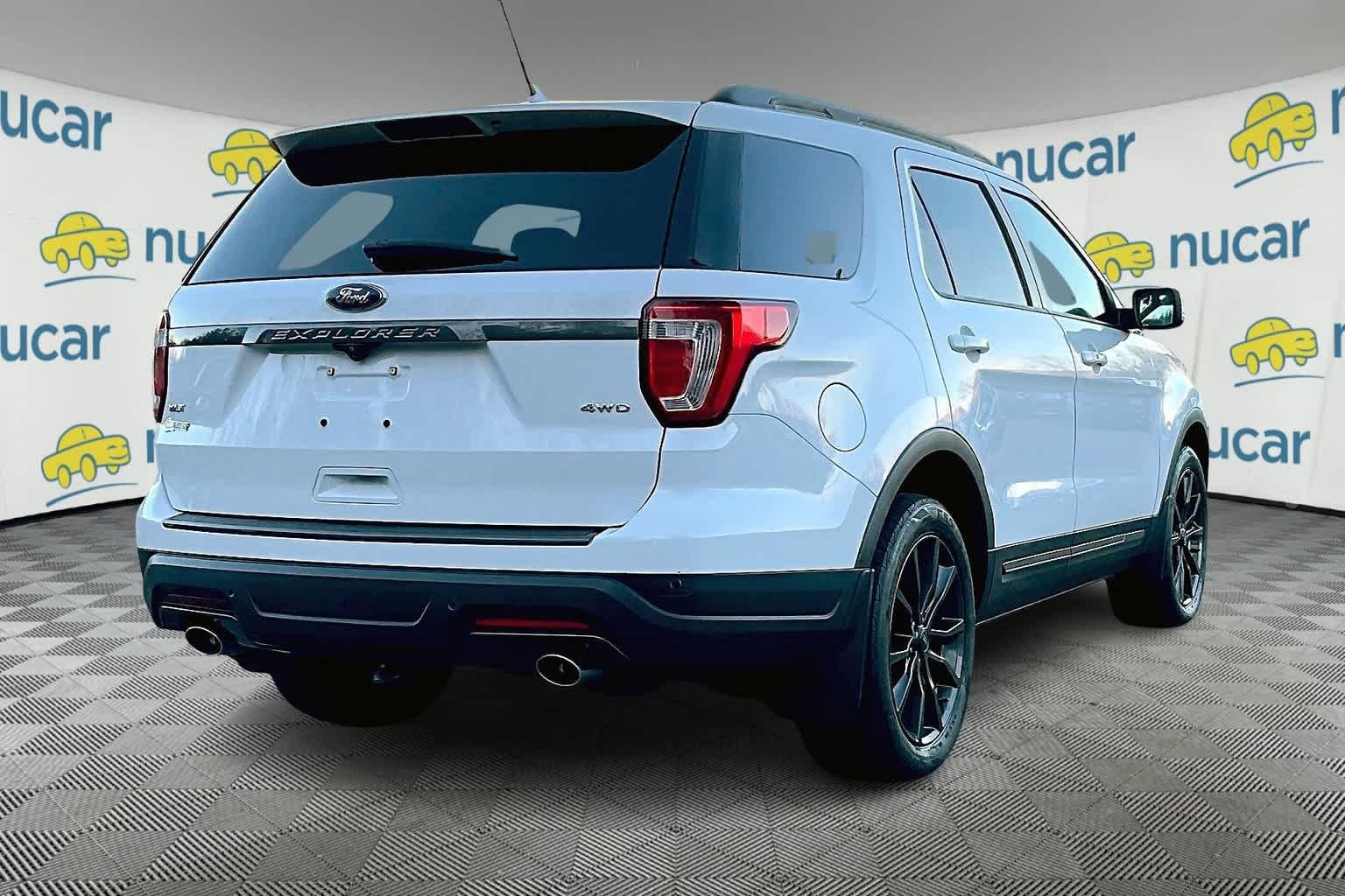 2018 Ford Explorer XLT - Photo 6