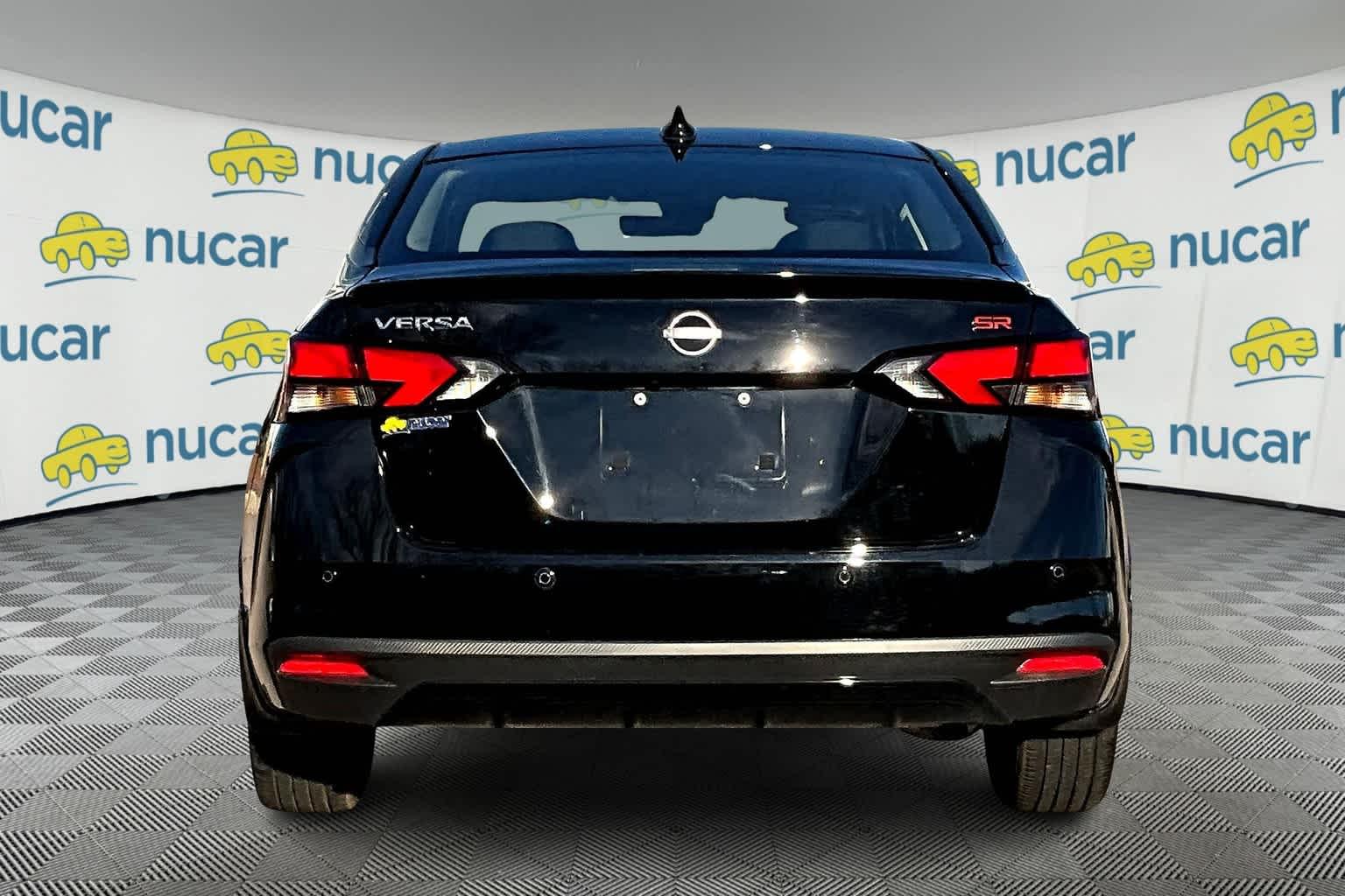 2023 Nissan Versa SR - Photo 5