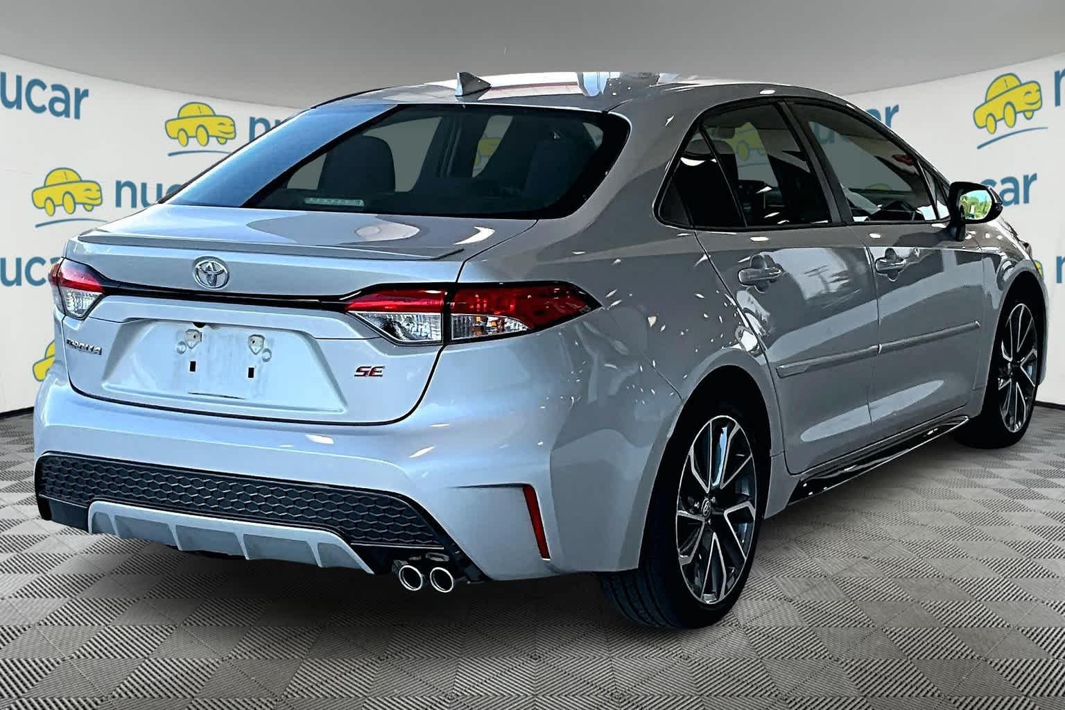 2021 Toyota Corolla SE - Photo 4