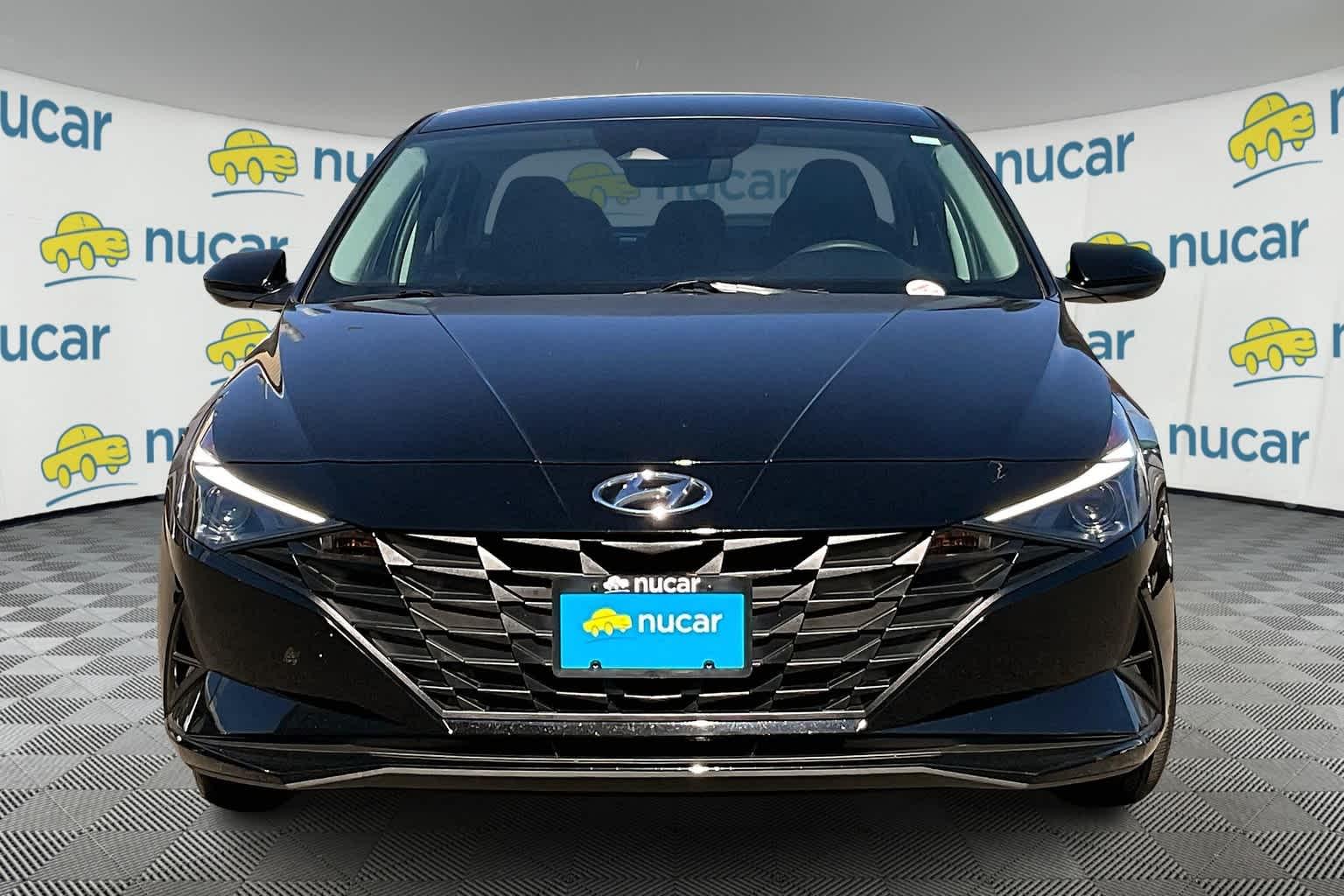 2022 Hyundai Elantra SEL - Photo 2