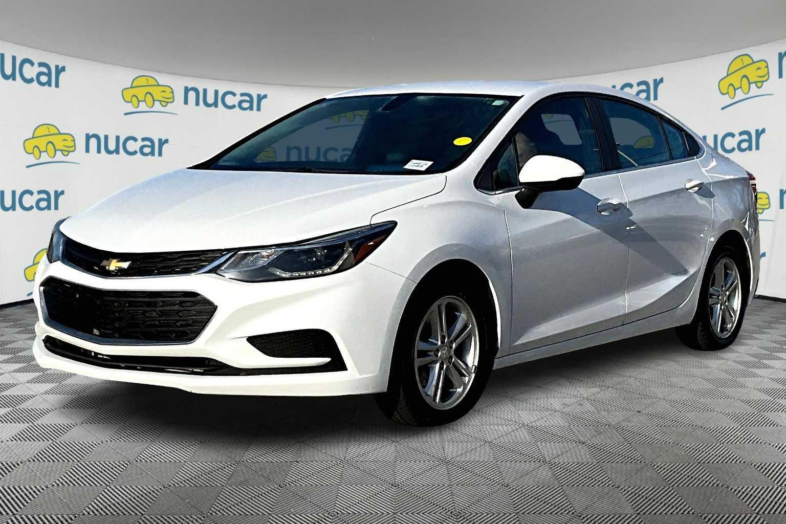 2018 Chevrolet Cruze LT - Photo 3