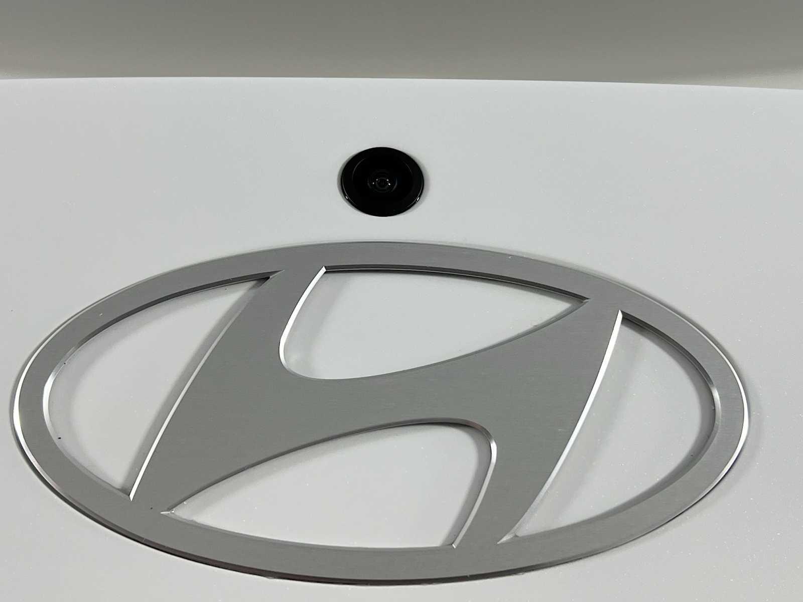 2024 Hyundai Elantra SEL - Photo 18