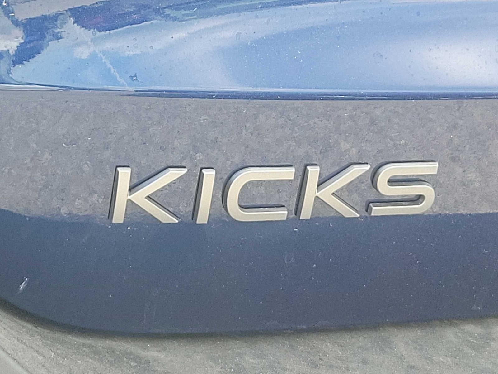 2025 Nissan Kicks SV - Photo 19