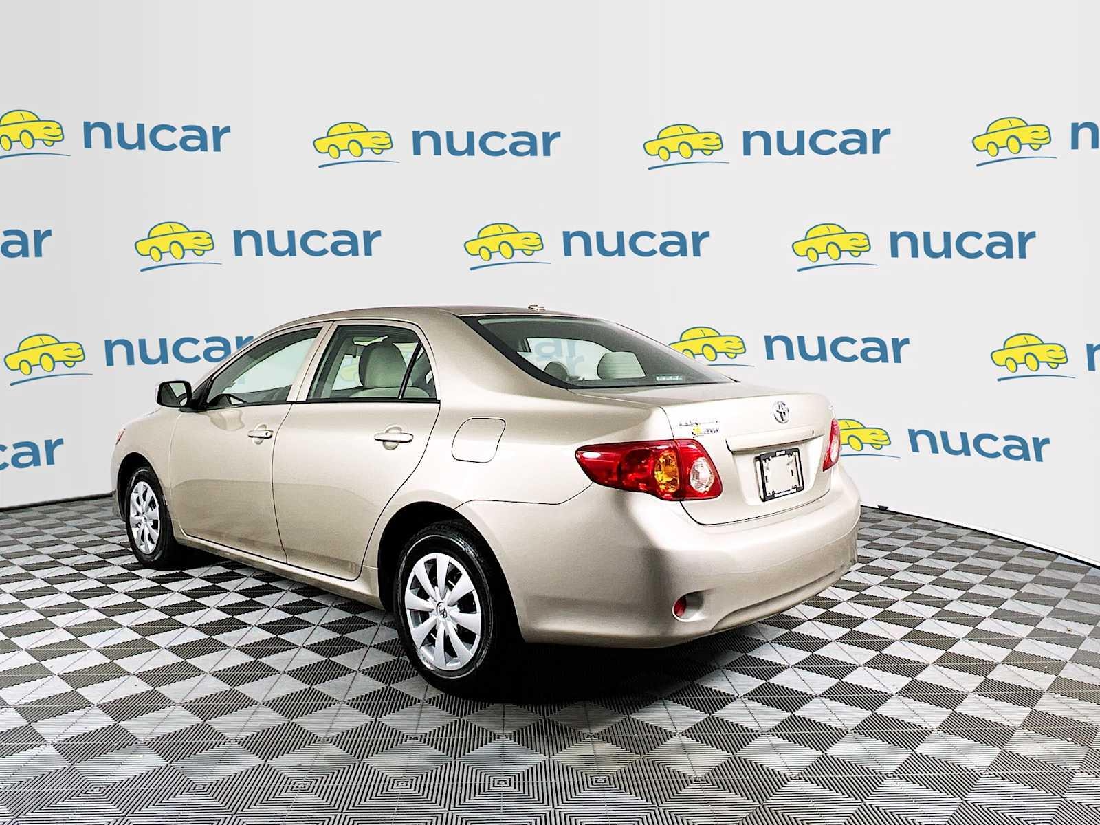 2010 Toyota Corolla LE - Photo 5