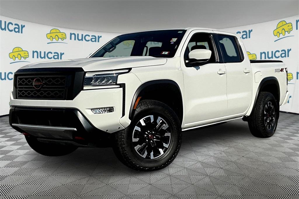 2023 Nissan Frontier Crewcab 4x4 - Photo 3