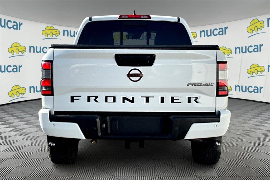 2023 Nissan Frontier Crewcab 4x4 - Photo 5