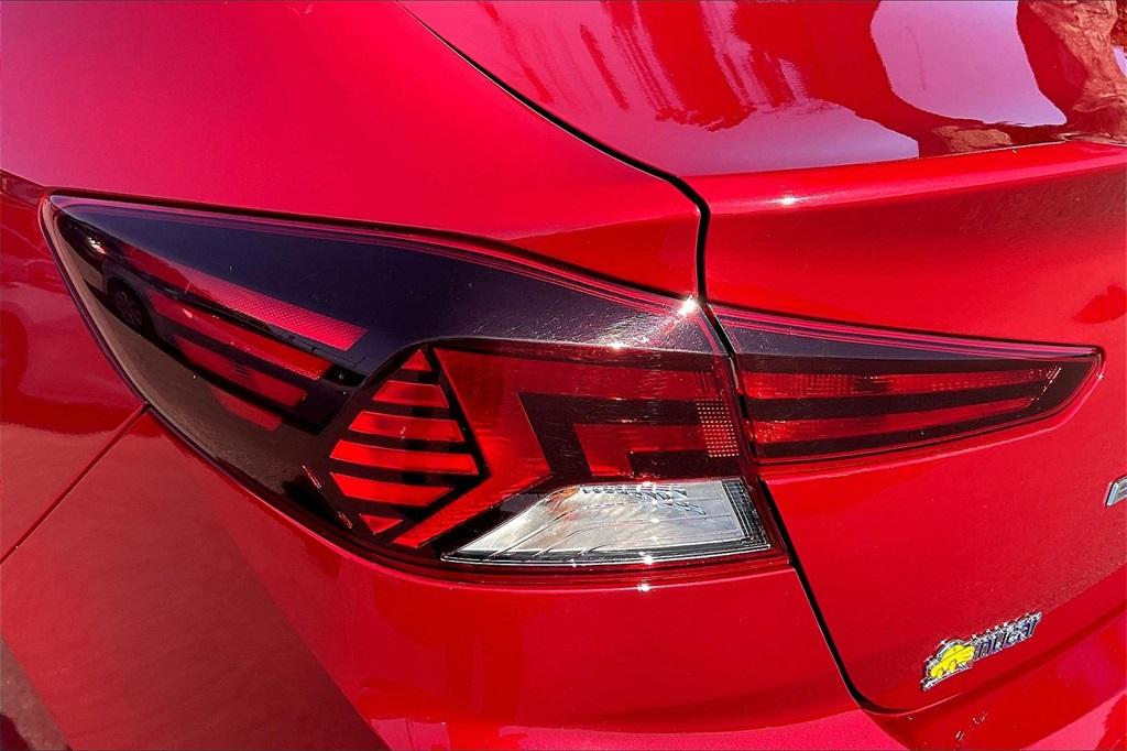 2020 Hyundai Elantra SEL - Photo 29