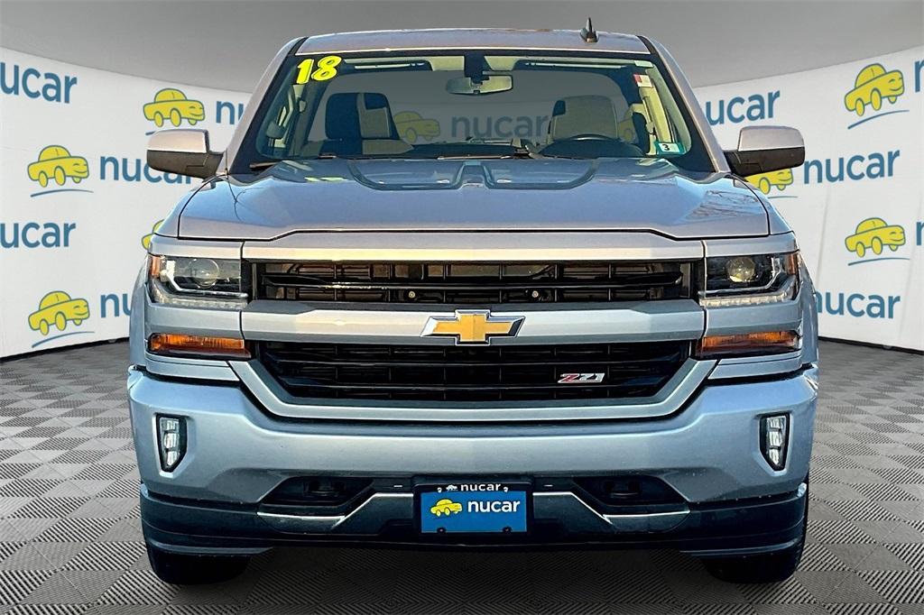 2018 Chevrolet Silverado 1500 LT - Photo 2