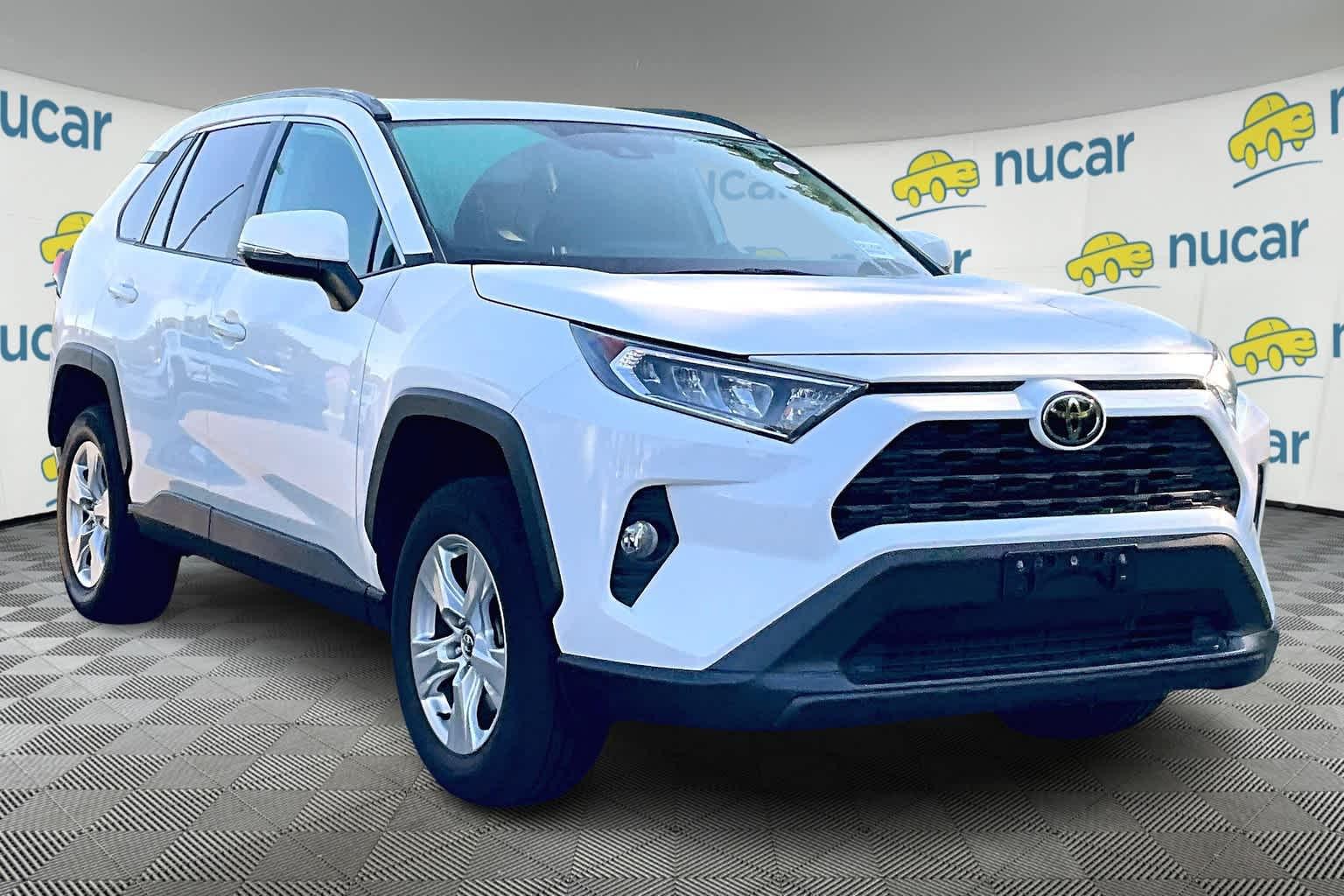 2020 Toyota RAV4 XLE