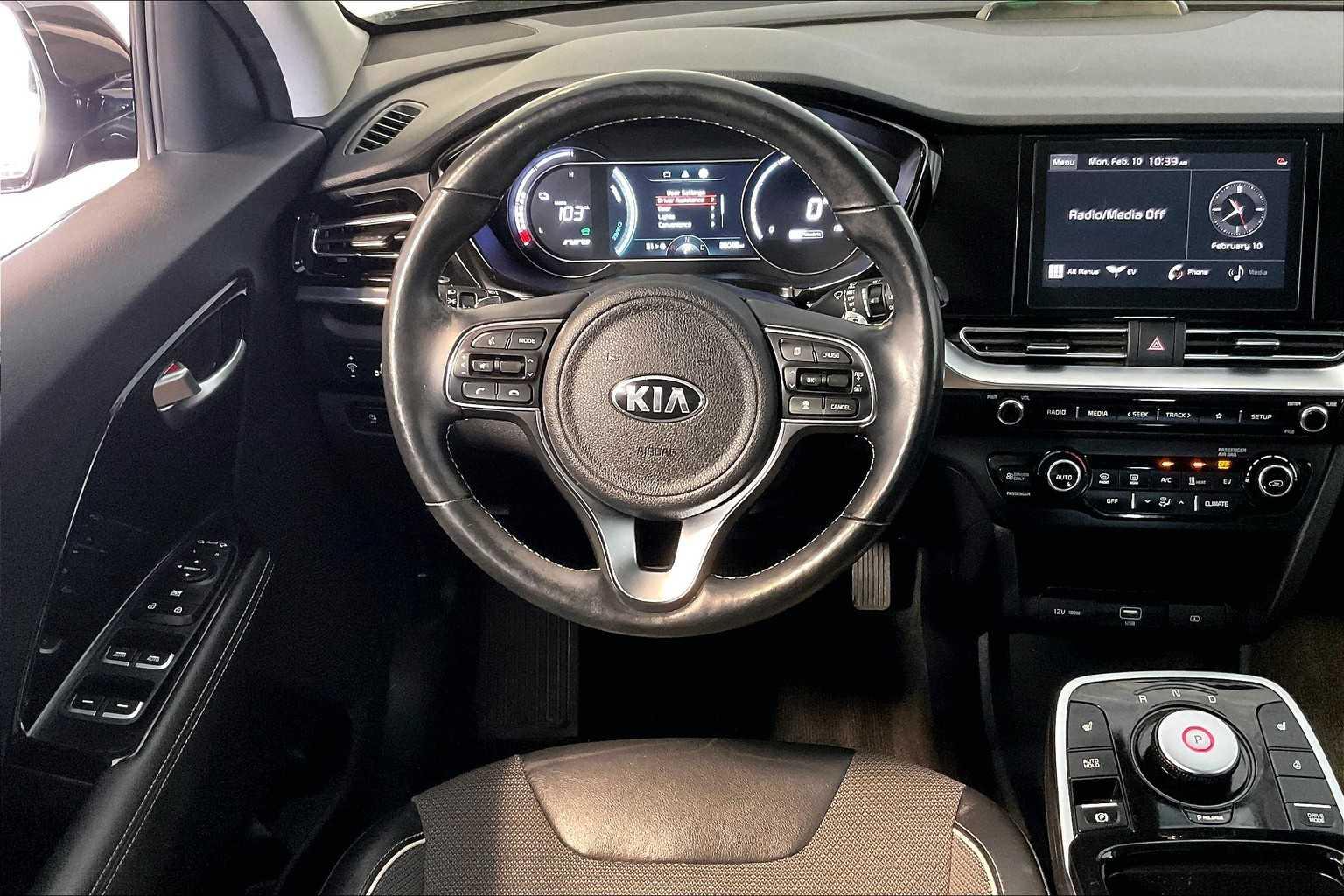 2021 Kia Niro EV EX - Photo 17