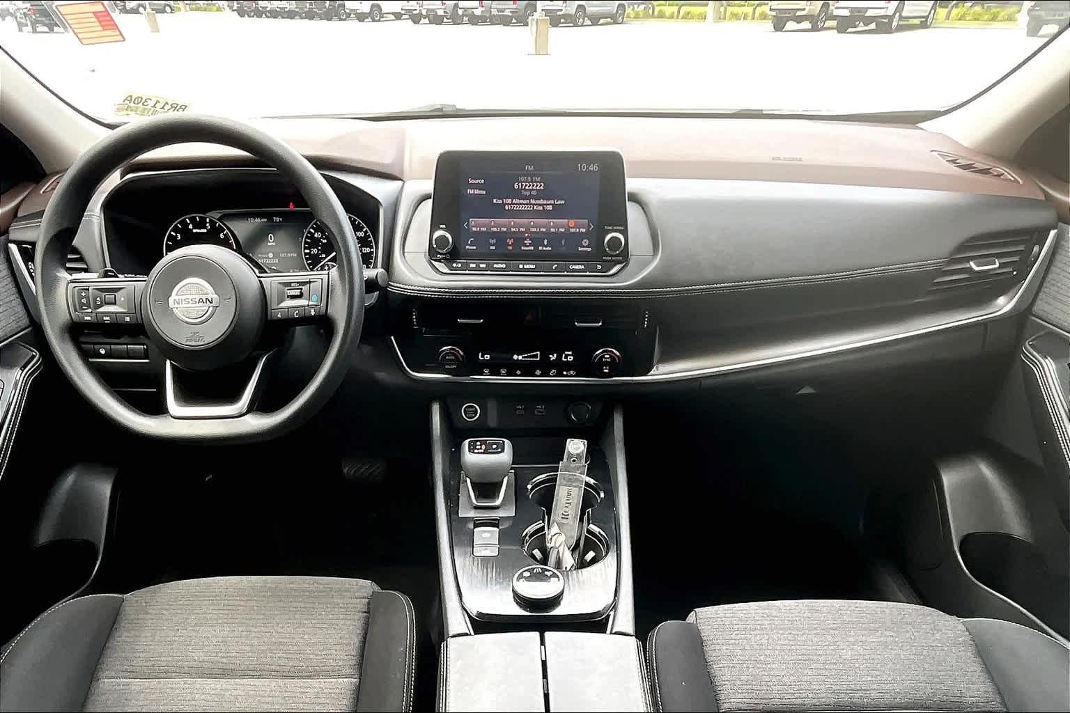 2021 Nissan Rogue SV - Photo 21