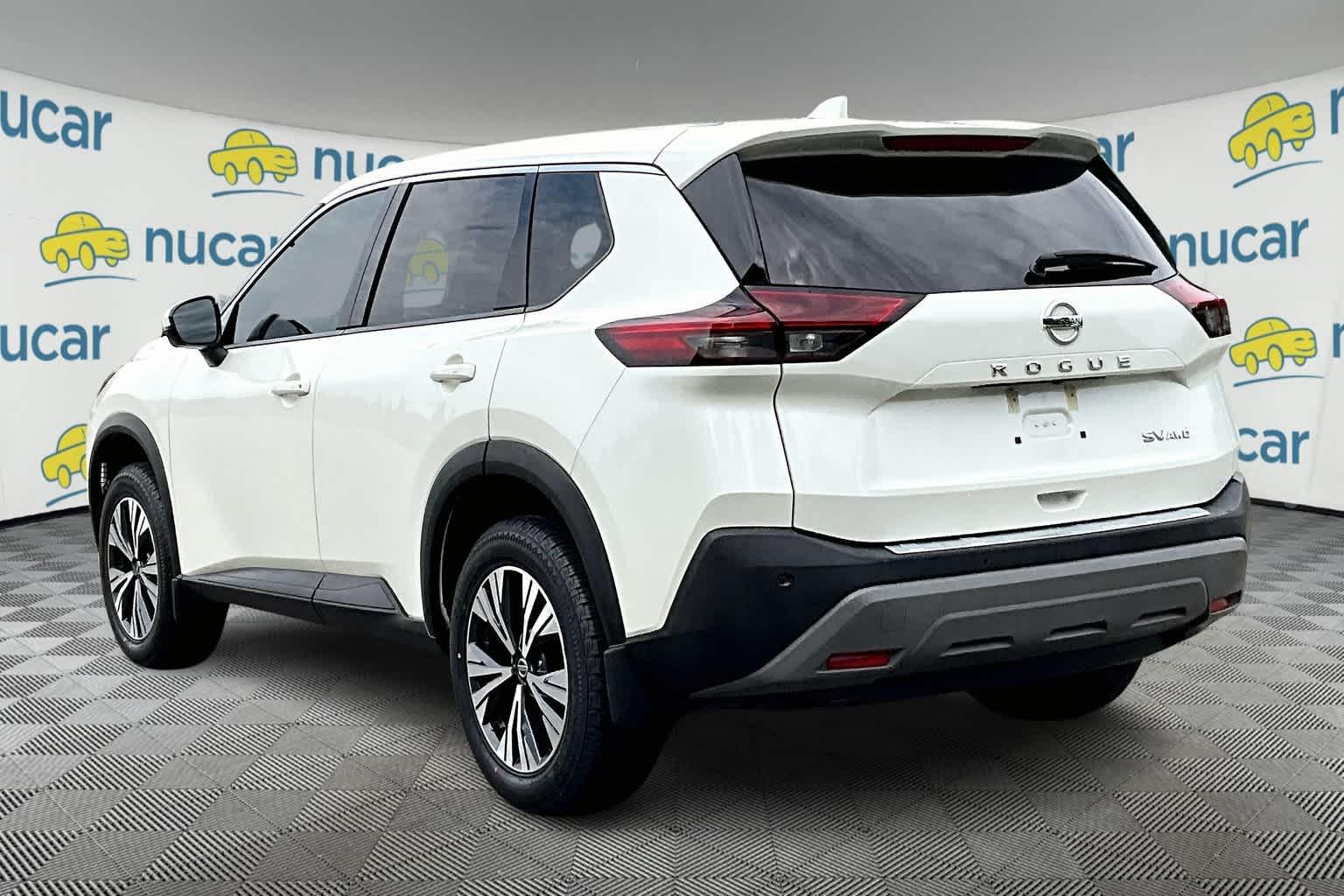 2021 Nissan Rogue SV - Photo 4